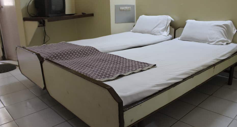 Hotel Bhagyoday & Guest House, Ahmedabad 5
